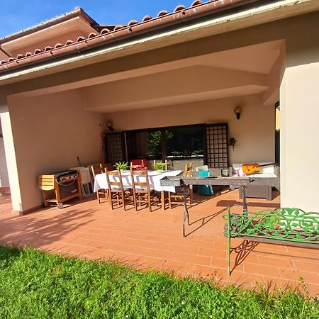 Villa Rosa Caporciano المظهر الخارجي الصورة