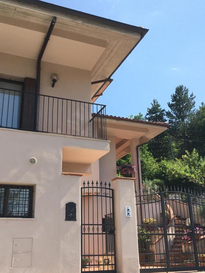 Villa Rosa Caporciano المظهر الخارجي الصورة